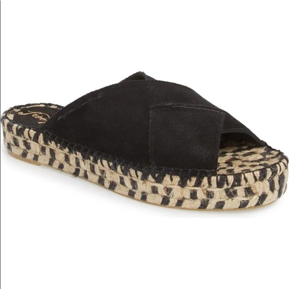 [Free People] Black Tuscan Slip On Sandals